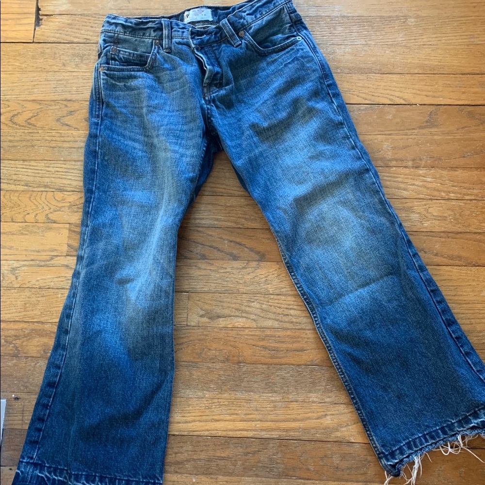 Free People Cropped, raw hem jeans. Size 26